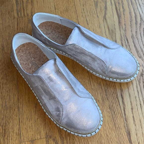 J/SLIDES pink metallic Alara platform slip on flat sneaker 10 - Picture 3 of 10